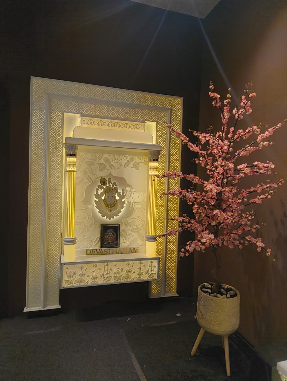 Corian Mandir by Devasthanam